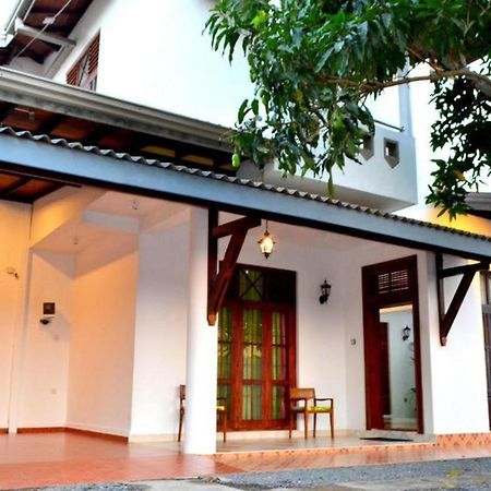 Sobaya Residence Ambalantota Εξωτερικό φωτογραφία