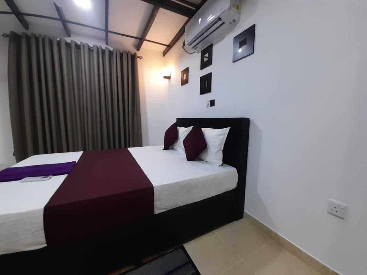 Sobaya Residence Ambalantota Εξωτερικό φωτογραφία