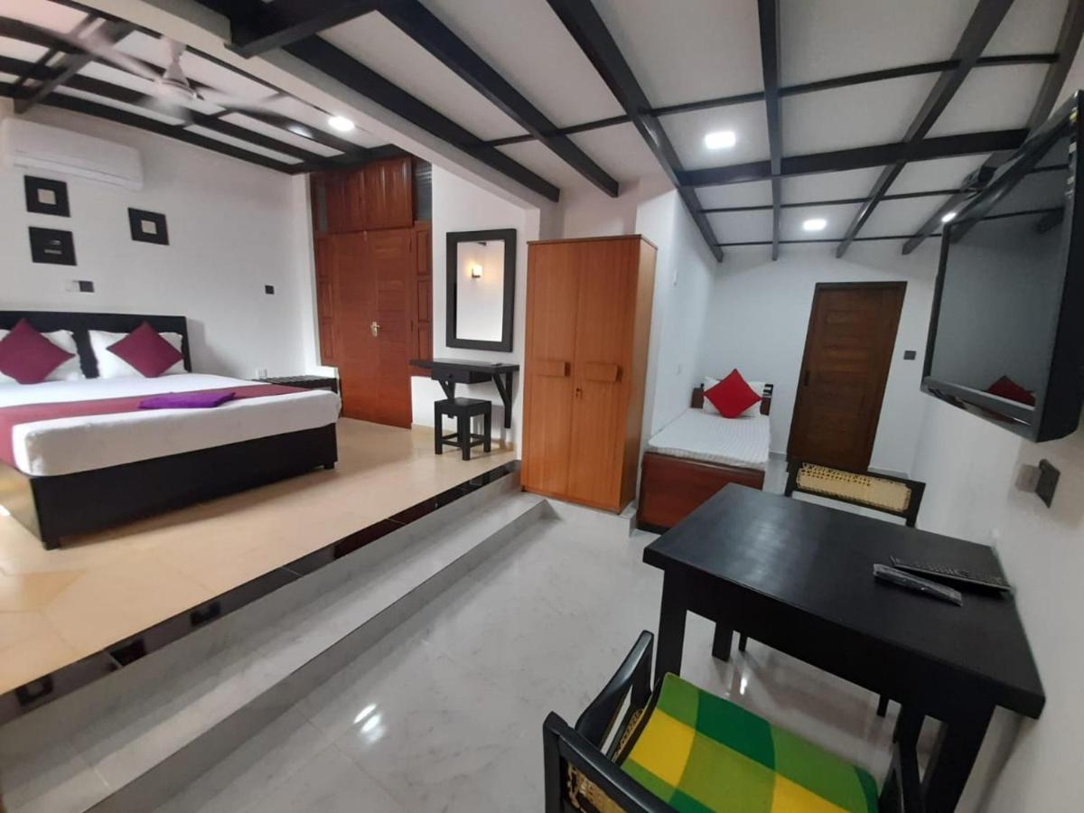 Sobaya Residence Ambalantota Εξωτερικό φωτογραφία